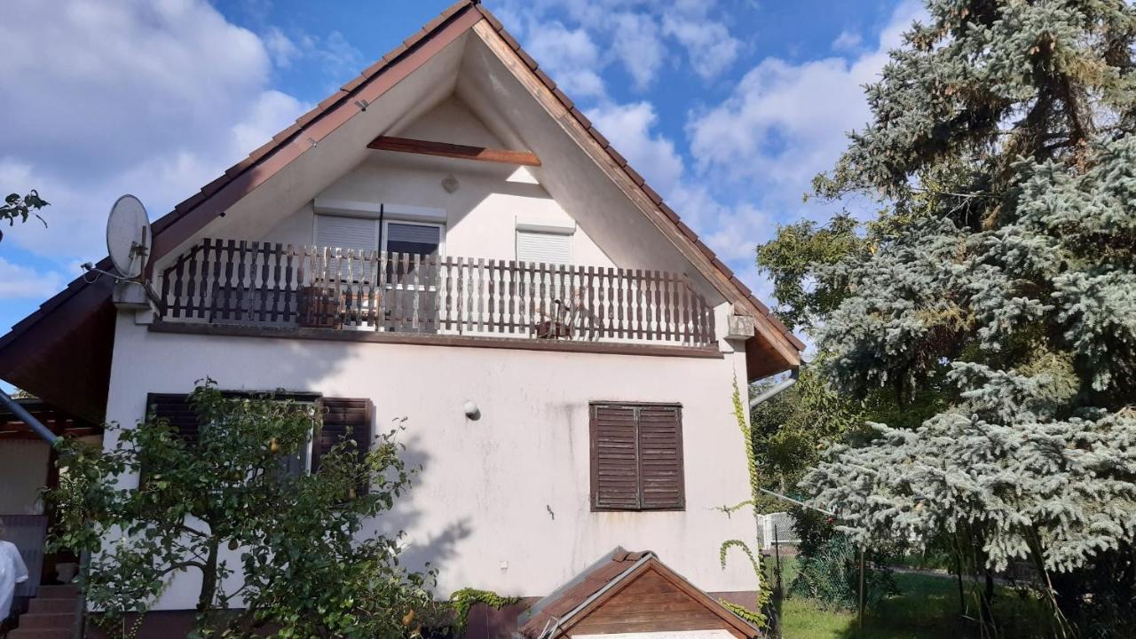 Villa Szalakóta Ház Balatongyörök Esterno foto